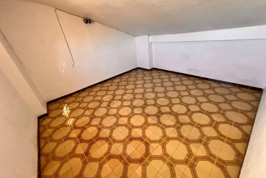 2052_38389805900_3_20231025180557738