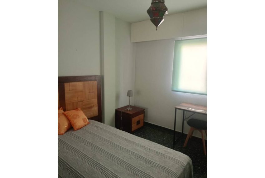 2052_54247116155_0dc59d6b-44a6-49ce-82b1-b178c9d0fdfd