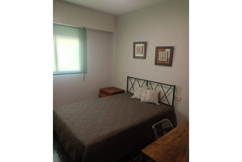 2052_54247116155_647ba221-226d-42de-86aa-f12e7742cf9c