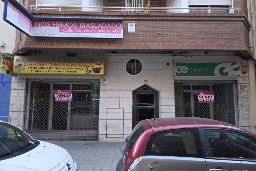 2052_58339562231_9aac5472-40a1-4aab-b55e-7a6c4812a570