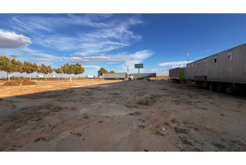 2052_58374411608_2a7cce9a-e4e7-4d11-980d-0bda0bf8279a