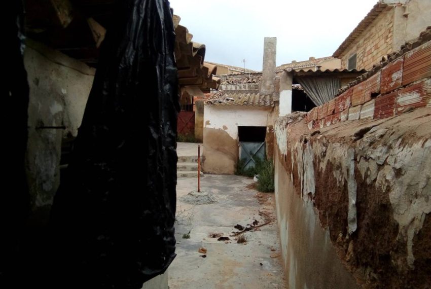 2052_58380454835_7976a35e-c39a-44b0-884b-10cc155defd7