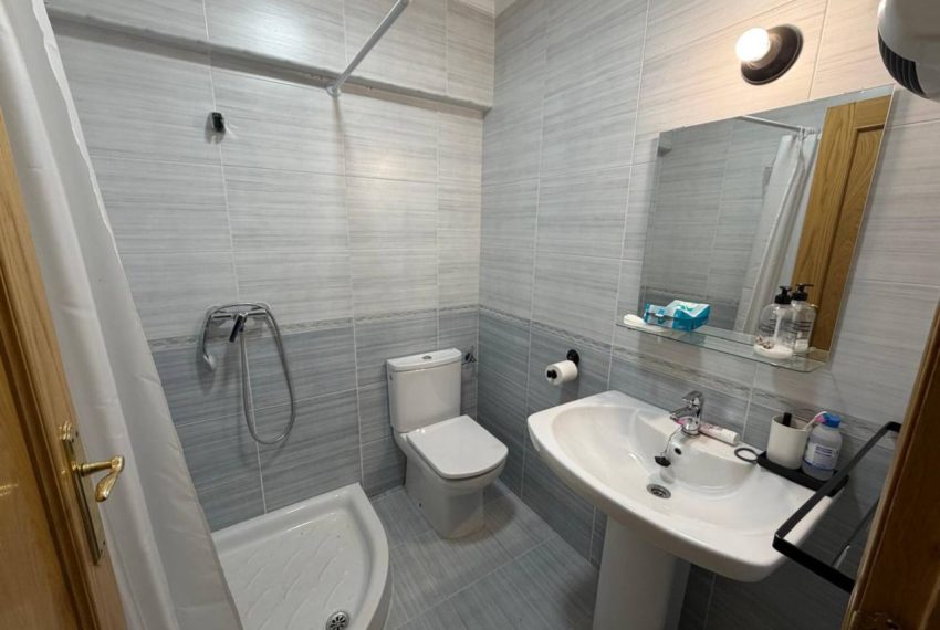 2052_58384032240_024dc92b-ce80-43dc-9887-d346e1534c5a