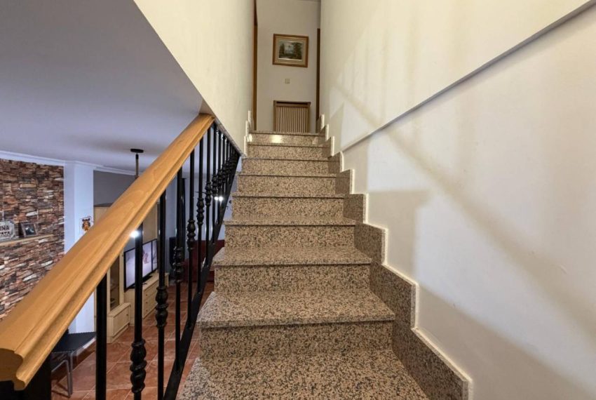 2052_58384032240_85a6c788-c2f7-4364-8db7-21a73b844a04