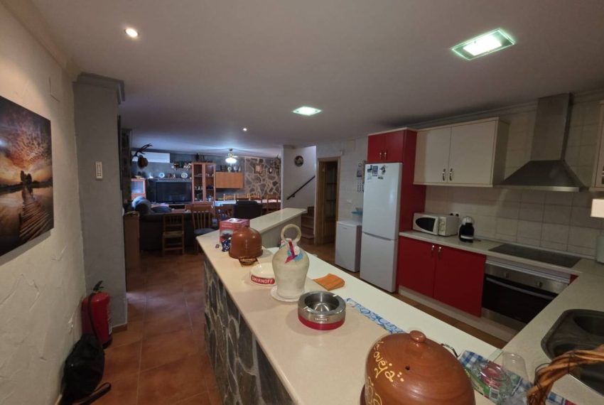 2052_58407187846_2f94f0e4-38d9-4620-b1bd-55bce50b0ae8