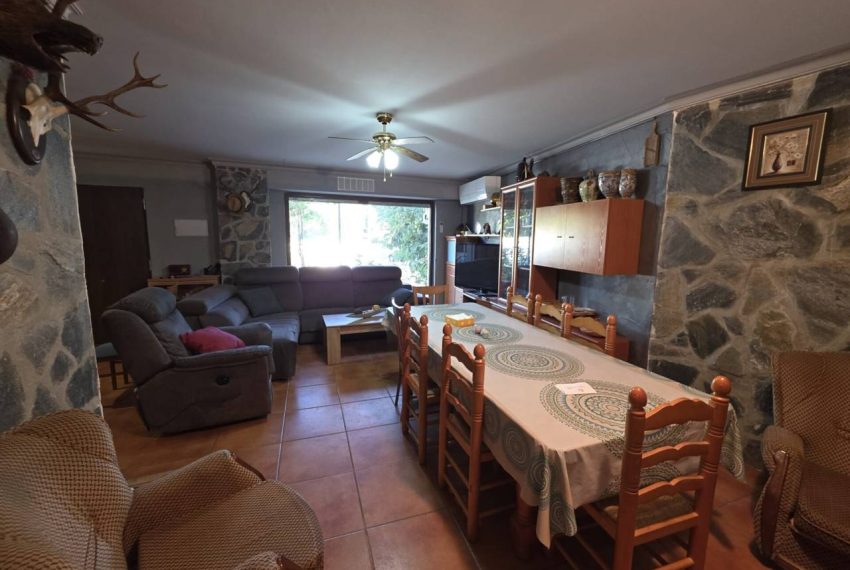 2052_58407187846_3285f313-7a28-40ab-b4f8-4f8559c7021c