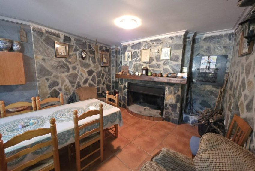 2052_58407187846_83638526-7f8a-43f8-b0f5-73415ab9fc20