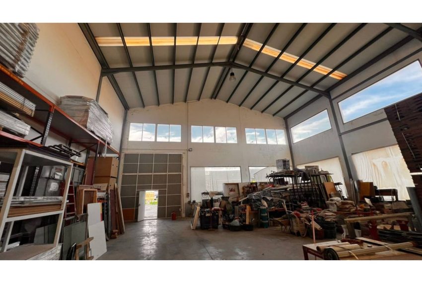 2052_58417423930_5e471e7d-4003-455d-9be1-80fd47dee931