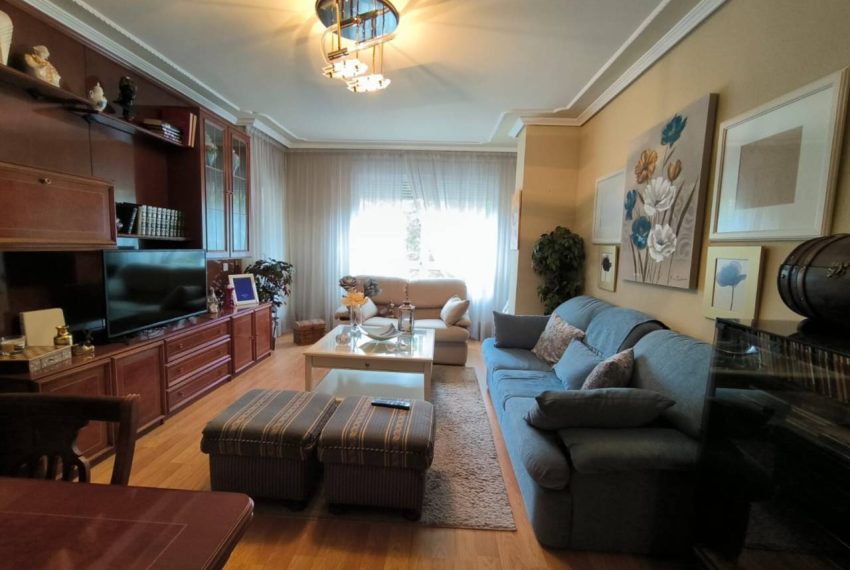 2052_58420260787_c244117e-7feb-4b91-a075-fbc729249a35