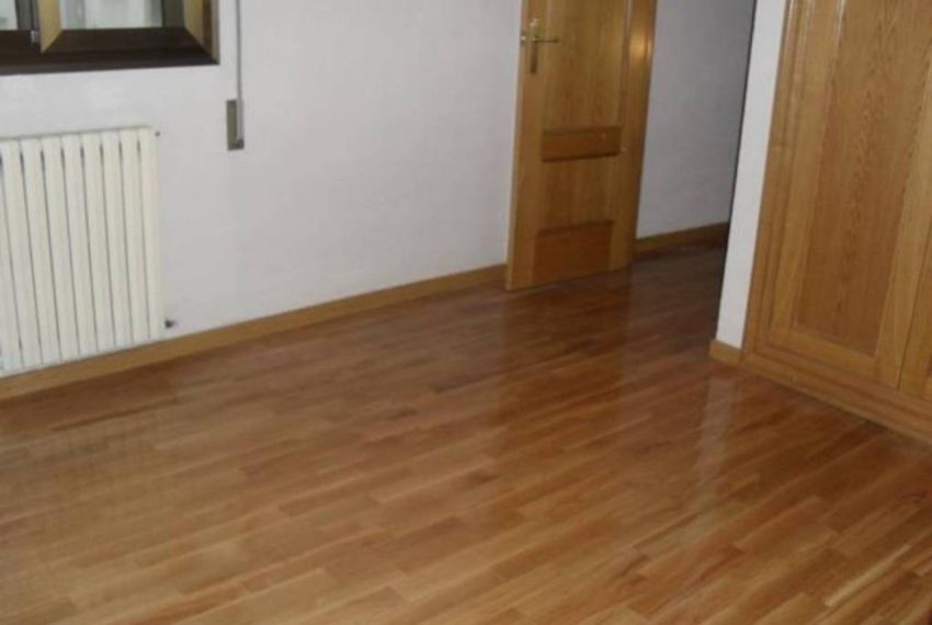 2052_000094_foto_8_82057704601_20110330101037