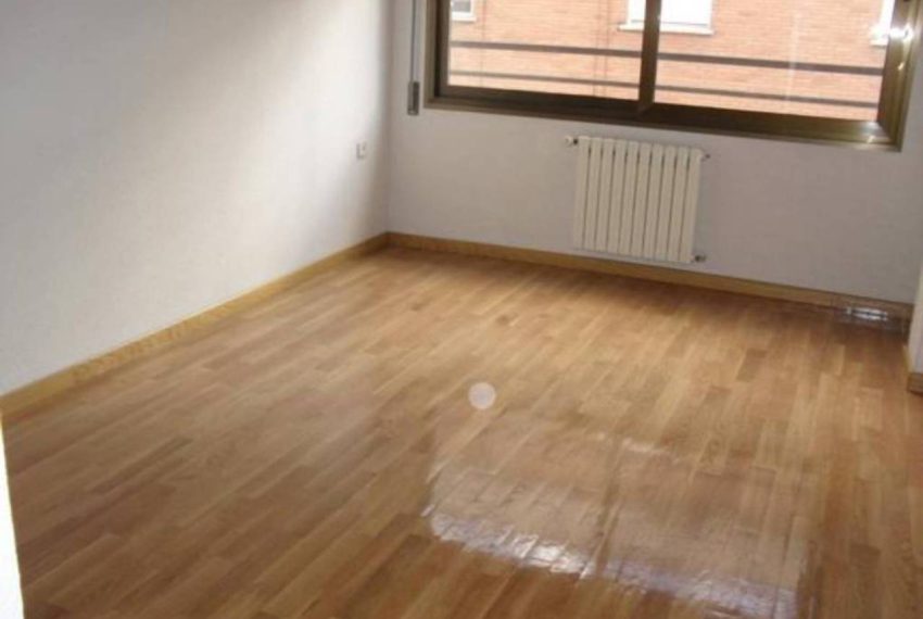 2052_000094_foto_9_82057704601_20110330101037