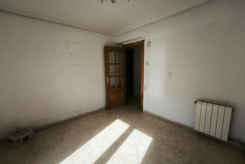 2052_59201132067_4746eb95-b69a-4372-8050-1630e0ab1625