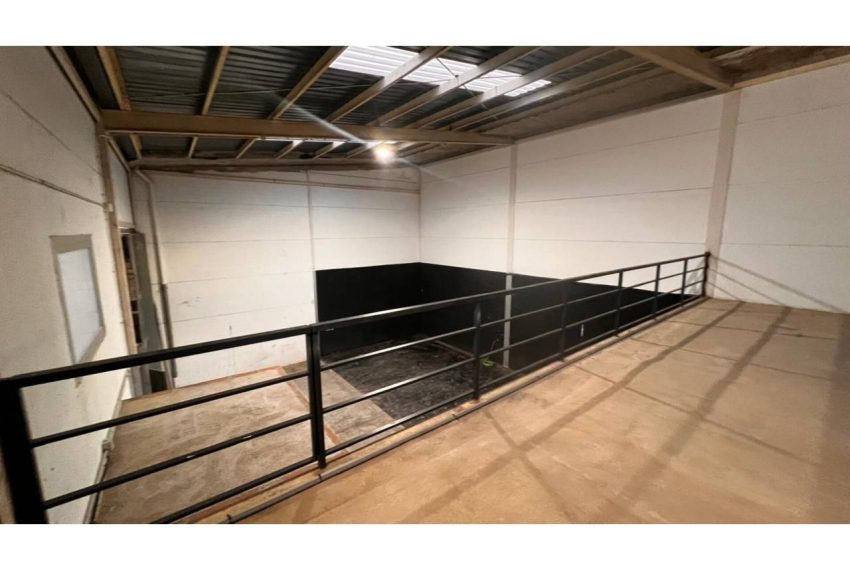 2052_59251793568_9eca907d-d92b-435e-bc61-0e6a8cb360a8