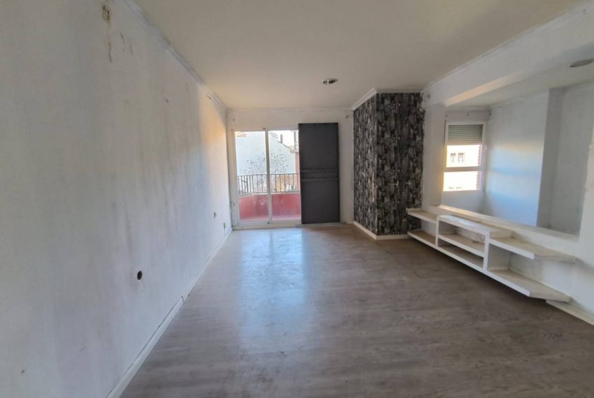 2052_57577650578_337800a0-078a-43e2-8b69-5f82f539e7f6