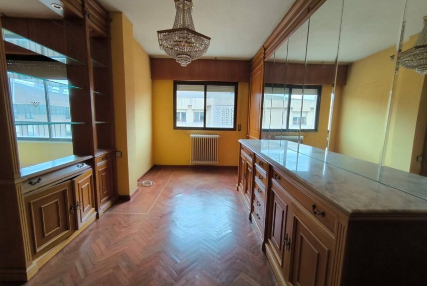 2052_59195127171_dc76e6f3-681e-4cbb-bc7c-930fd3f75a36