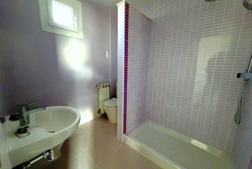 2052_60866782510_7ce7dcbf-9839-4b85-b35b-71a1a300df75