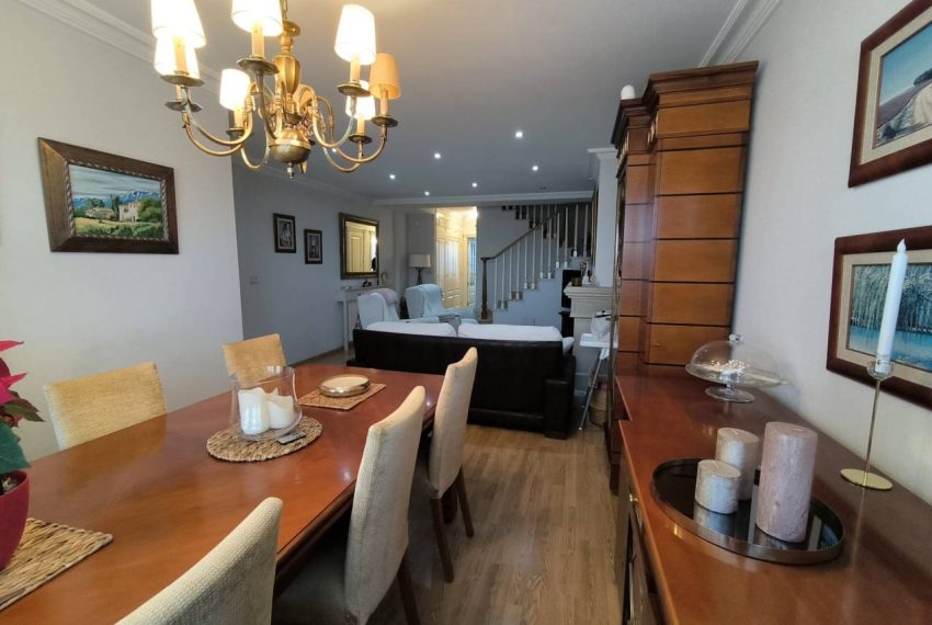 2052_60903755419_bcbfdde5-8a43-46e6-8e8d-7af6569e4a84