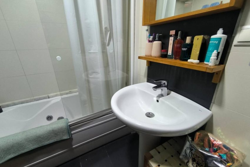 2052_61666903126_b50f932c-af9c-4673-b23a-24b1001e2bff