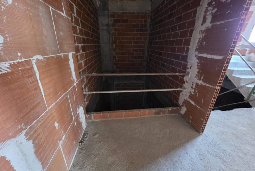 2052_61679314187_38e1d79c-f7e4-4164-afe7-6b9cf23367b2