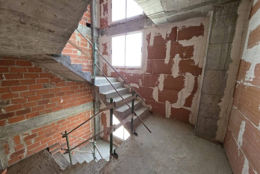 2052_61679314187_ba4d520f-0c27-44e3-83f7-d366dac01f2e