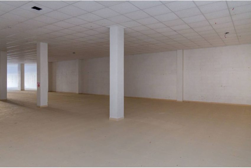 2052_61725739673_4d960631-8497-433b-9a61-29a8d94d87dc