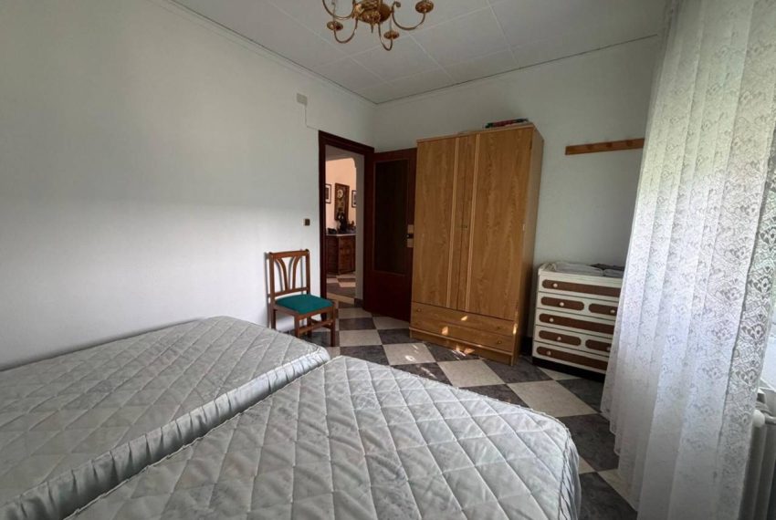 2052_61759207441_a27699e4-29cd-4691-84b3-03a39eb46d00