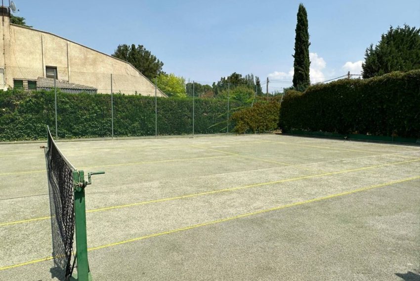 2052_61763327678_60ae263a-e1ad-4893-816d-7ebfa37f12a5