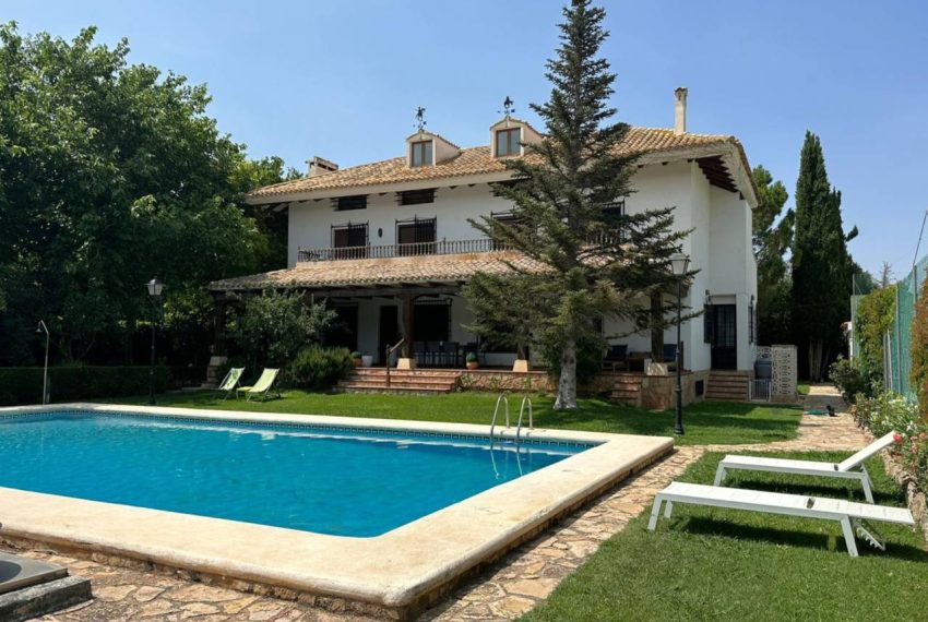 2052_61763327678_a85f4081-c42d-4dfc-b6a2-38e9c83c13c7